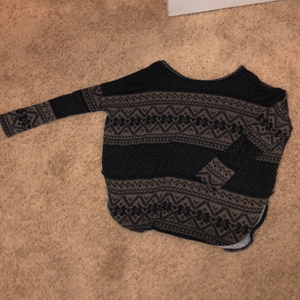 Long sleeve, sweater